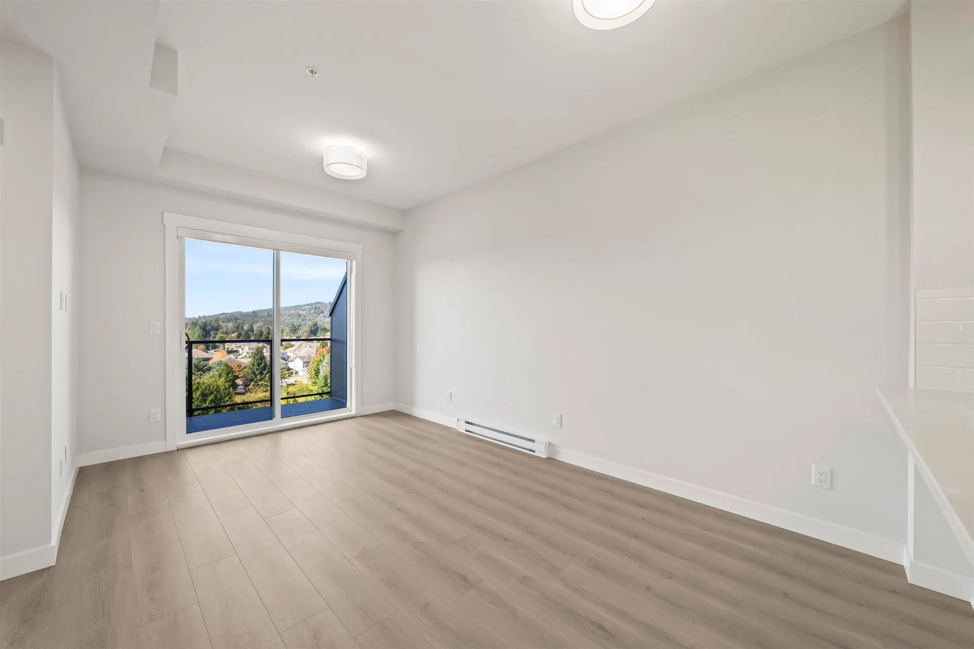 Photo 5 of 28 at #614 – 8423 Cedar Street