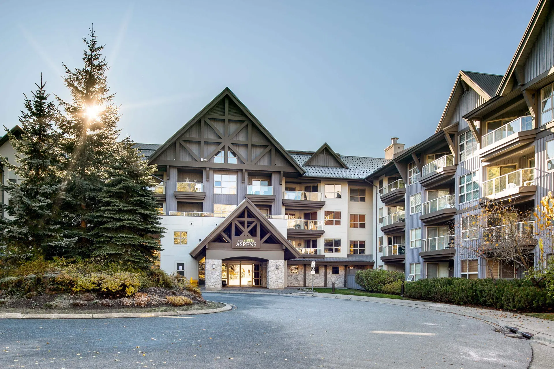 #347 – 4800 Spearhead Drive