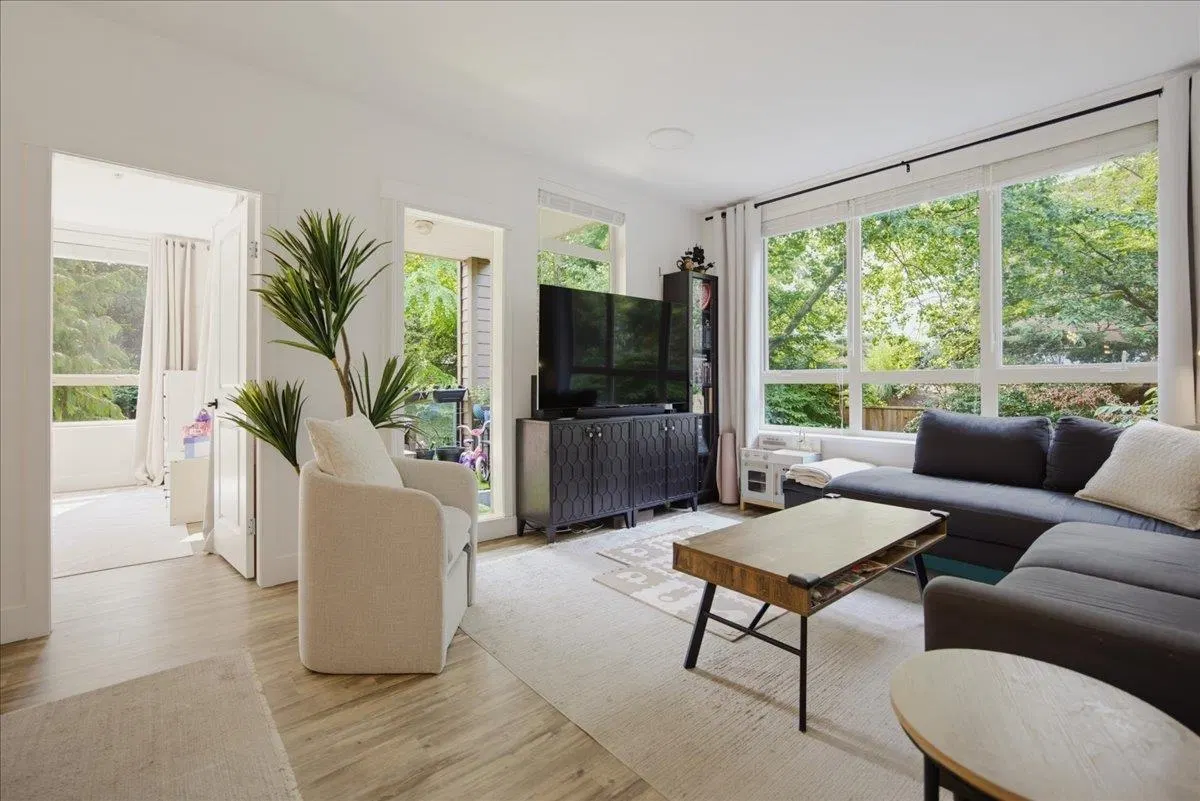 #221 – 15918 26th Avenue