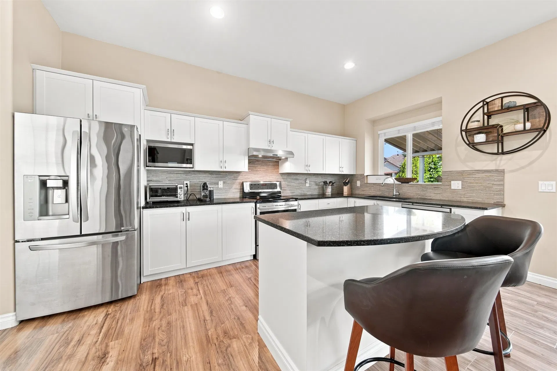 Photo 4 of 40 at 1049 Euphrates Crescent