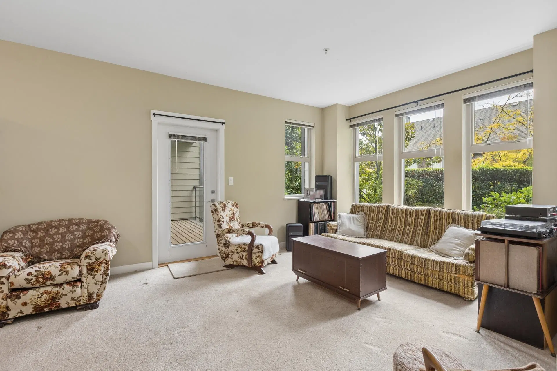 Photo 5 of 40 at #206 – 188 W 29th Street