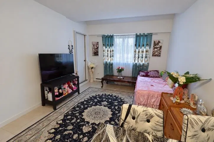Photo 3 of 17 at #225 – 8120 Colonial Drive