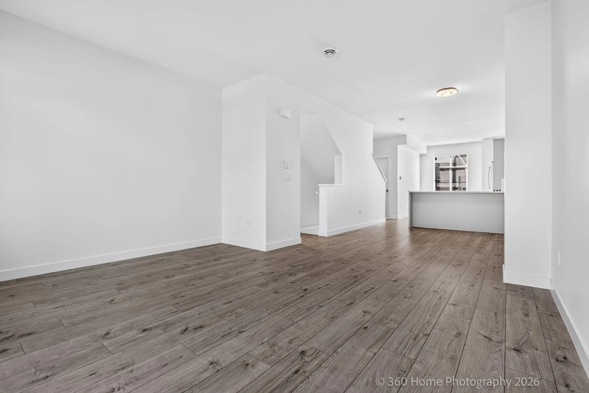 Photo 3 of 40 at #122 – 3565 Baycrest Avenue