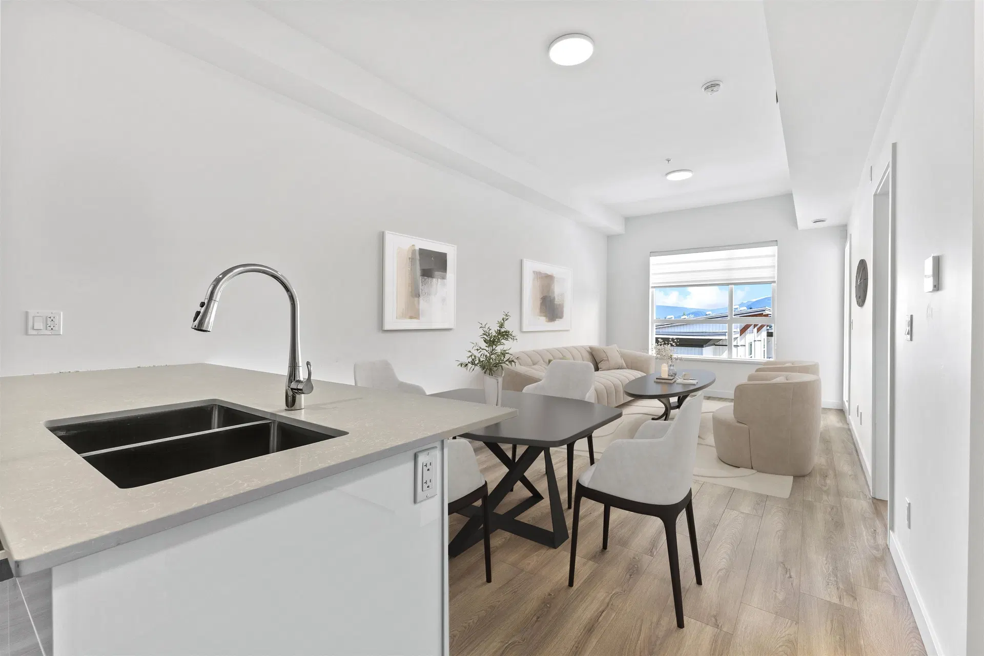Photo 2 of 20 at #510 – 11913 Burnett Street