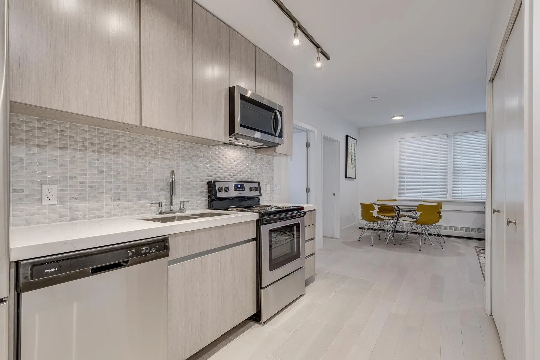 Photo 5 of 22 at #103 – 1425 Haro Street