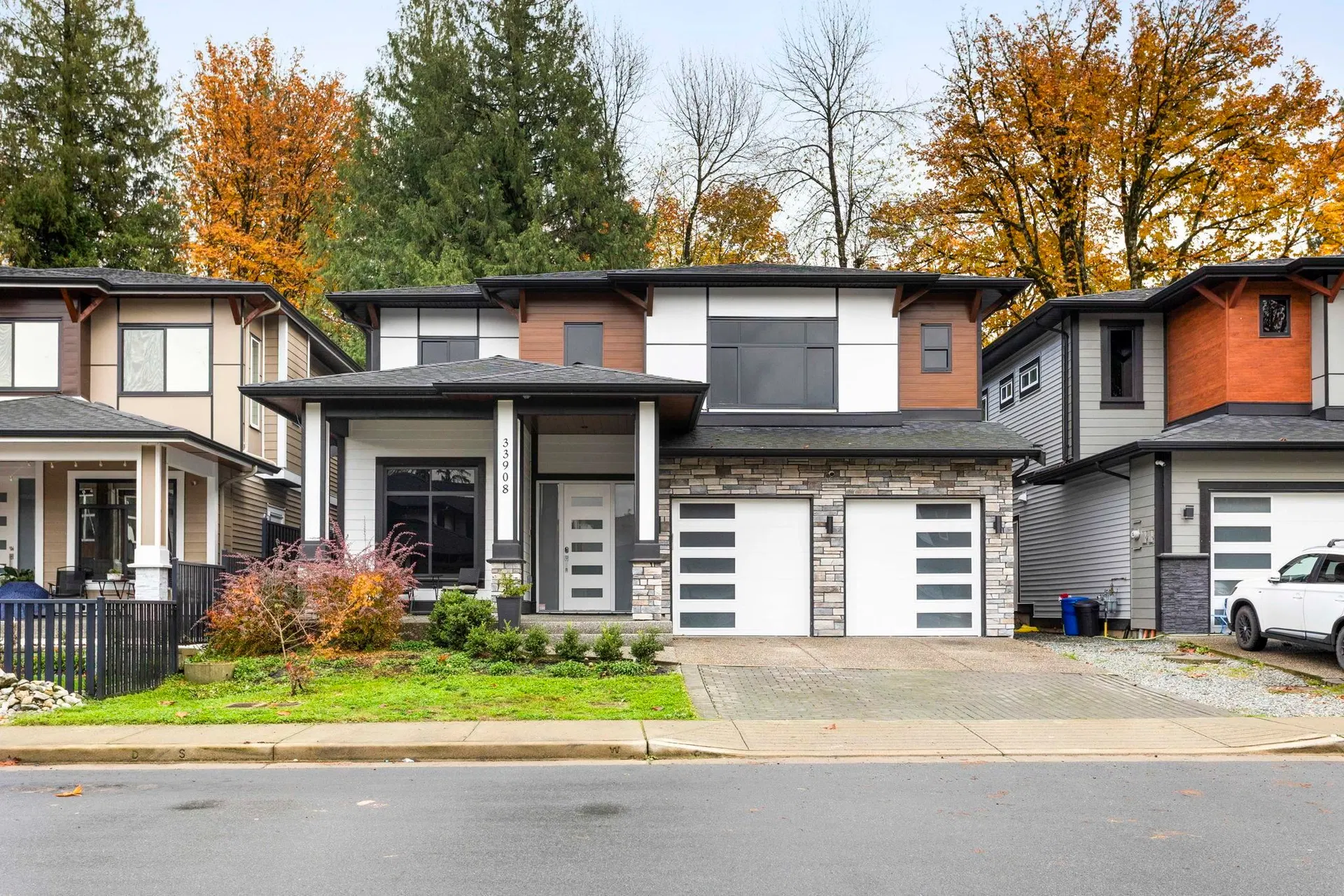 Photo 1 of 40 at 33908 Tooley Place