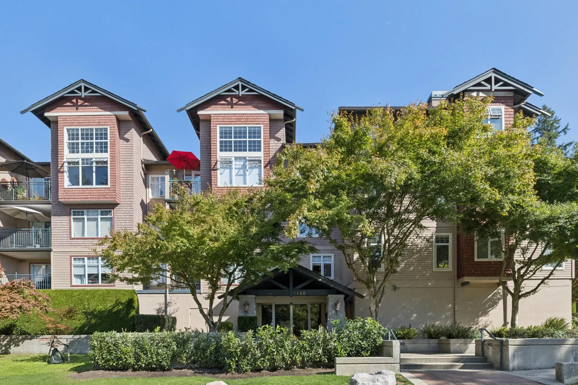 #201 – 1140 Strathaven Drive