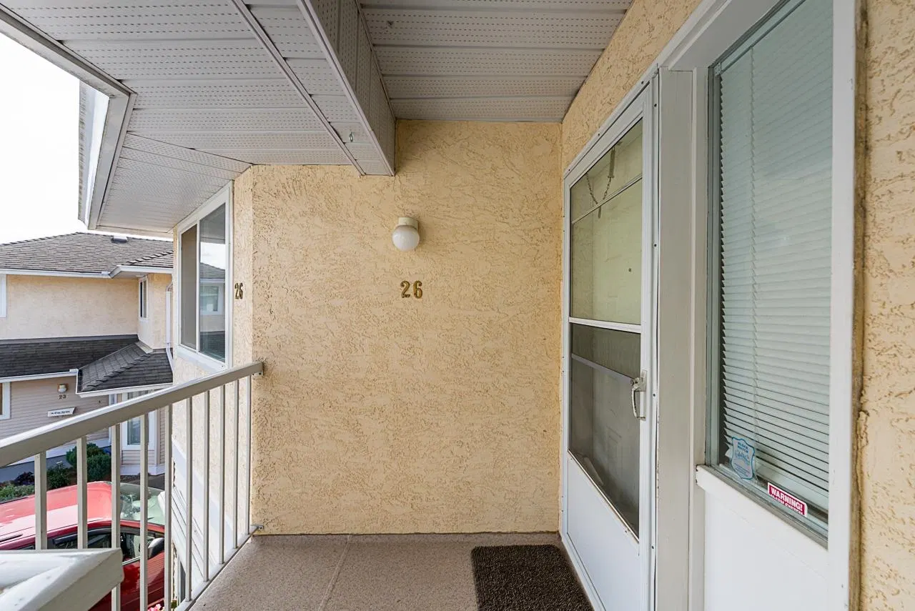 Photo 5 of 39 at #26 – 2475 Emerson Street