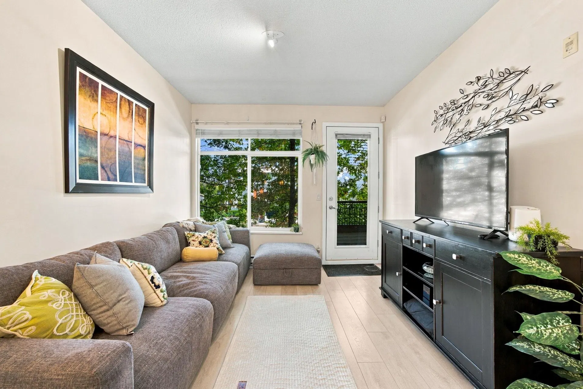 Photo 3 of 35 at #206 – 10499 University Drive