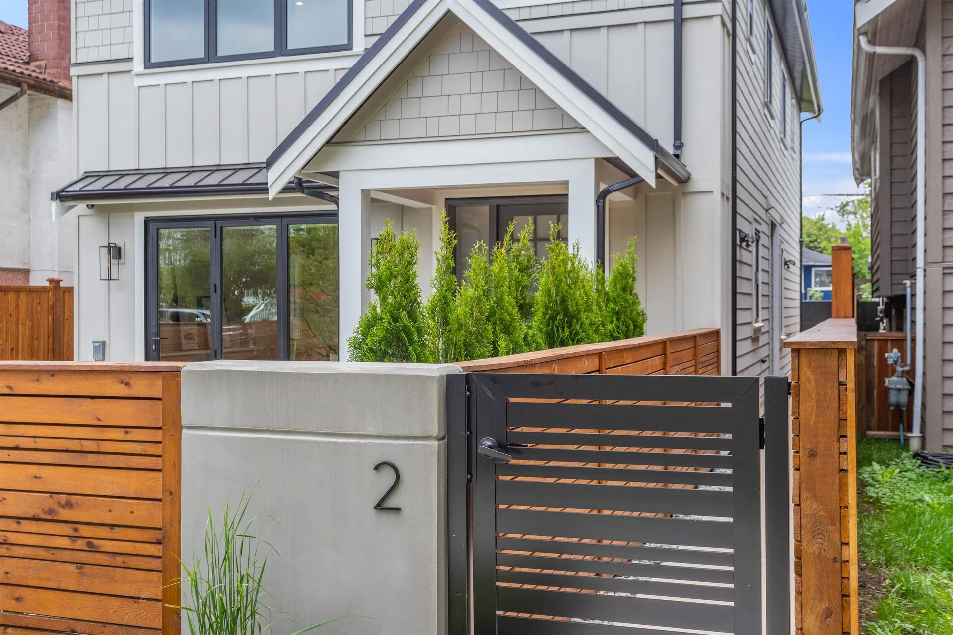 Photo 3 of 33 at #2 – 2258 Napier Street