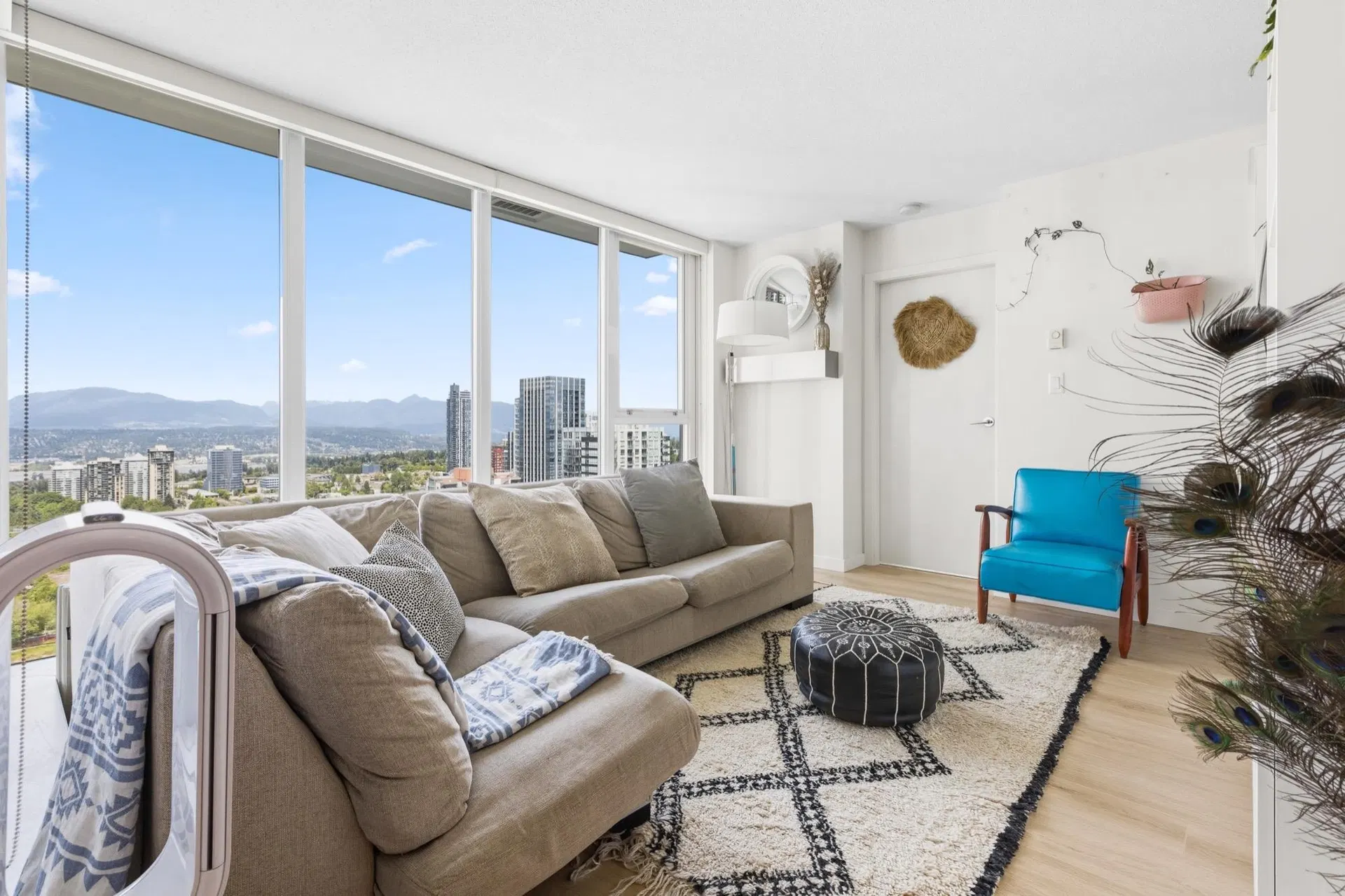 #3303 – 13325 102a Avenue