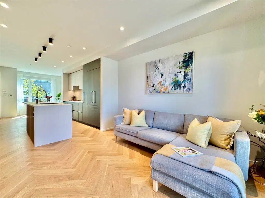 #173 – 805 49th Avenue