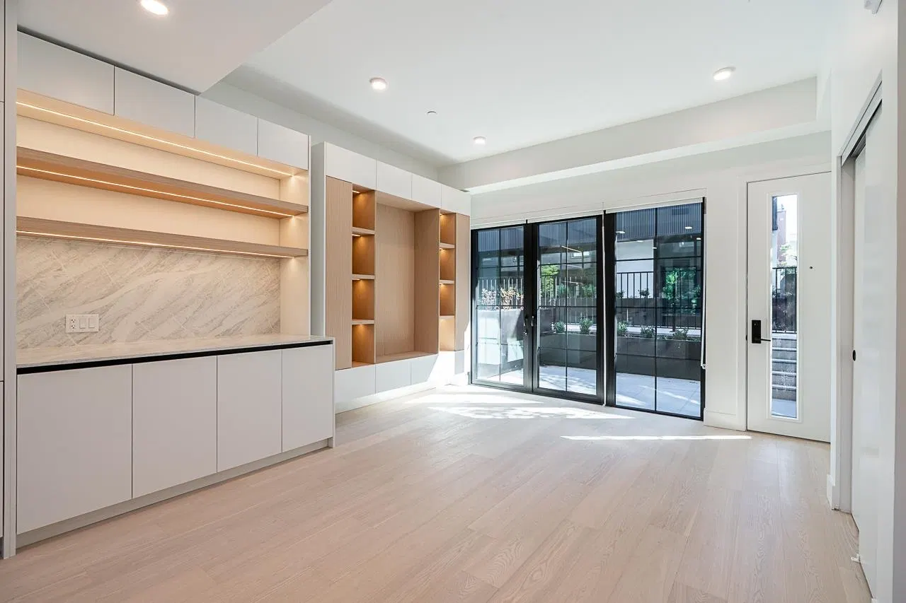 Photo 4 of 31 at #107 – 551 W 28th Avenue