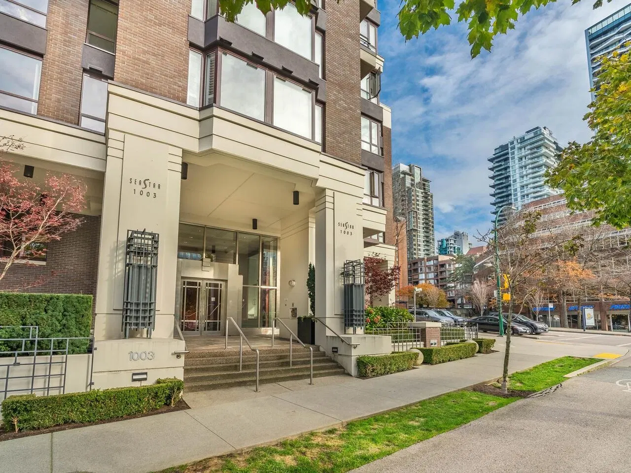 Photo 1 of 18 at #601 – 1003 Pacific Street