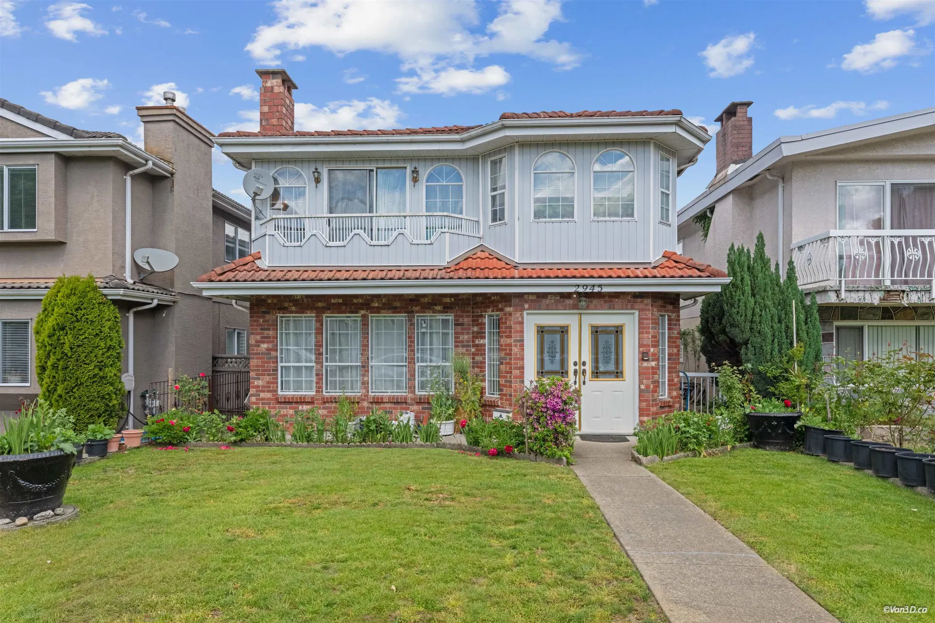Photo 1 of 27 at 2945 E Graveley Street