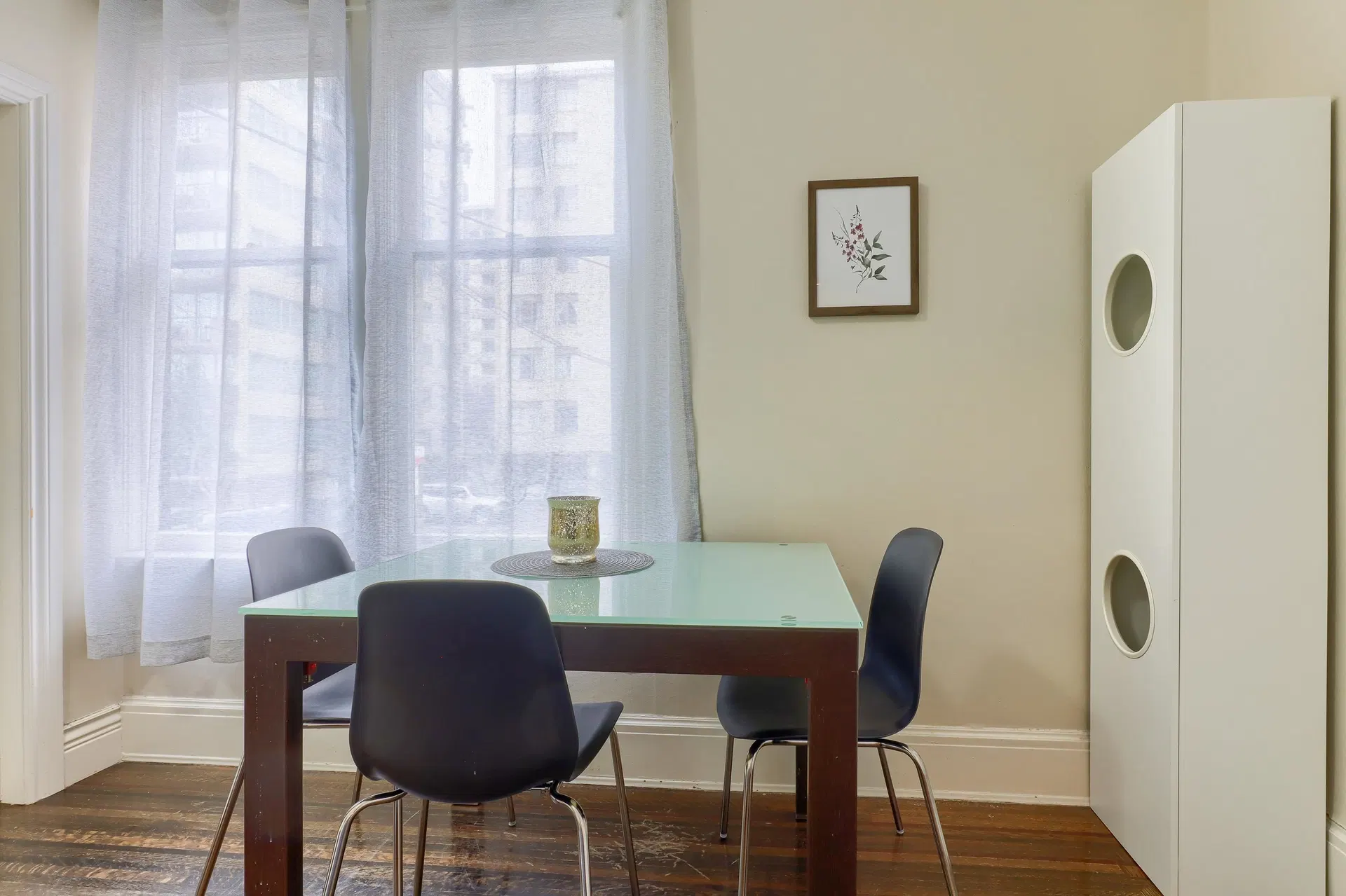Photo 1 of 15 at #6 – 935 Jervis Street