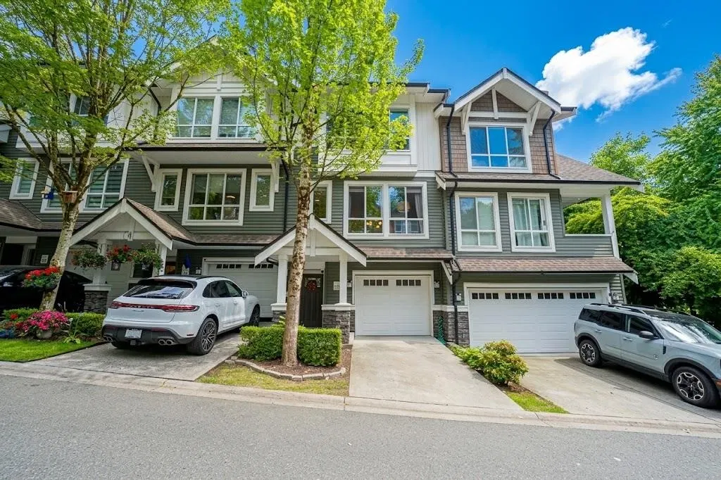 Photo 4 of 40 at #125 – 1460 Southview Street