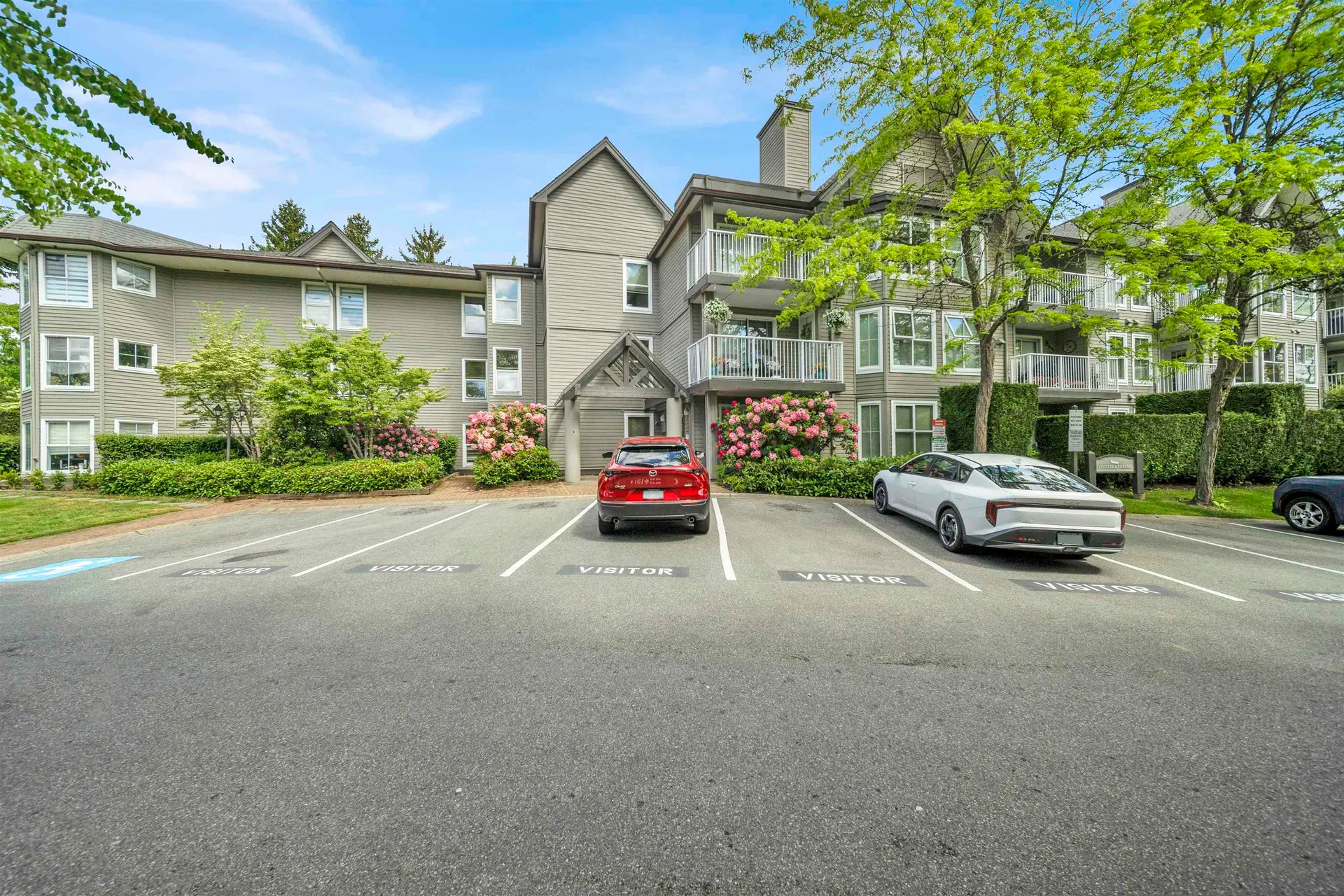 Photo 1 of 32 at #308 – 15160 108 Avenue