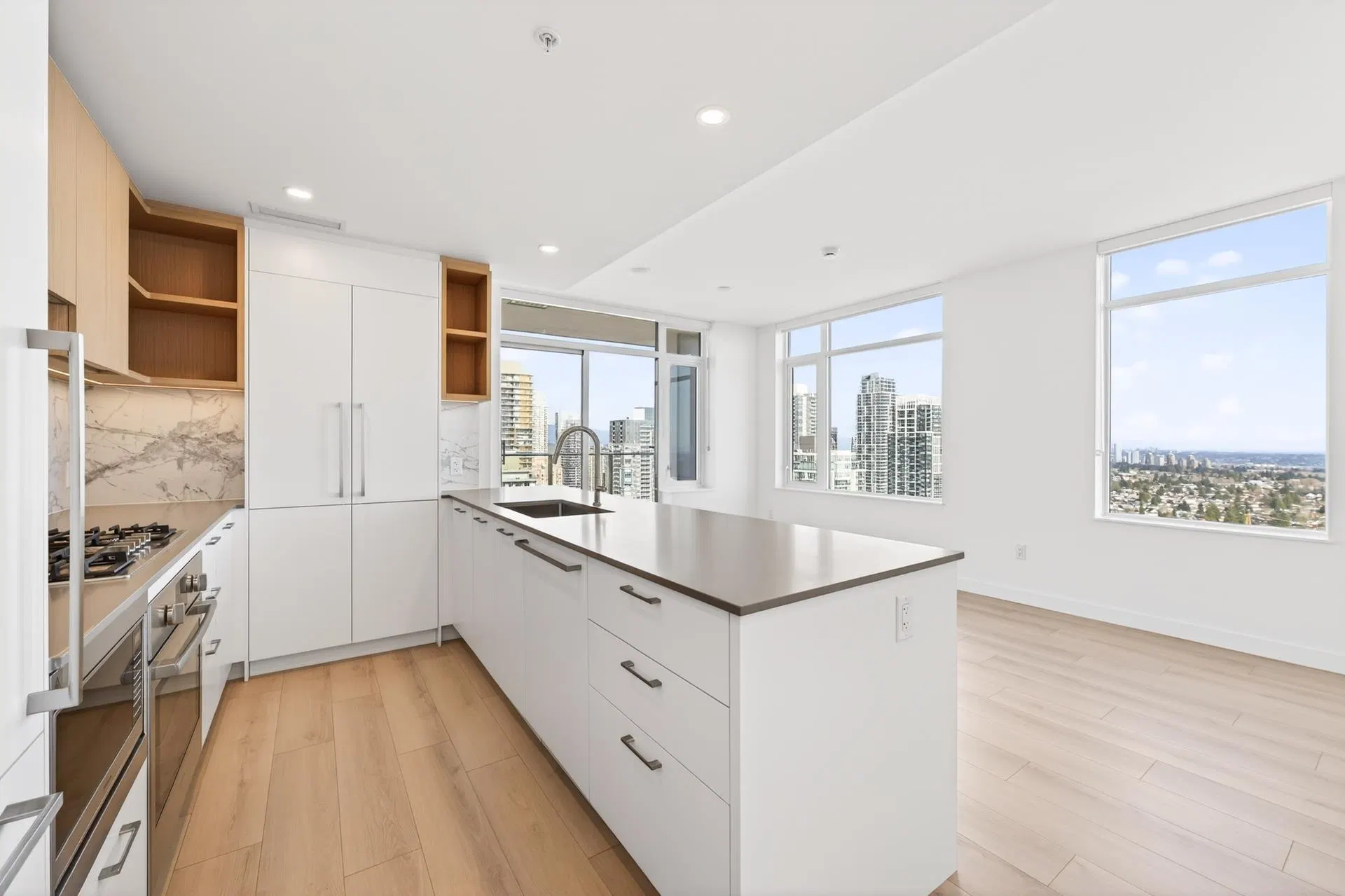 #2809 – 6468 Willingdon Avenue