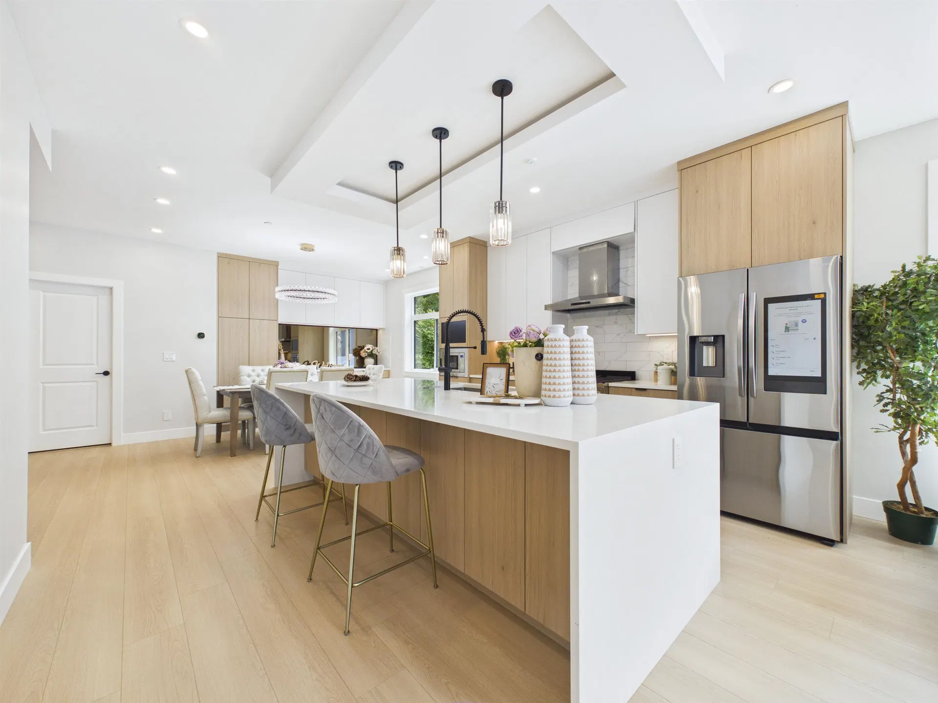 Photo 3 of 40 at #102 – 3450 Jervis Street
