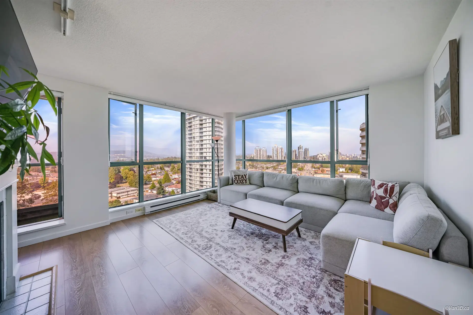 #1801 – 6611 Southoaks Crescent