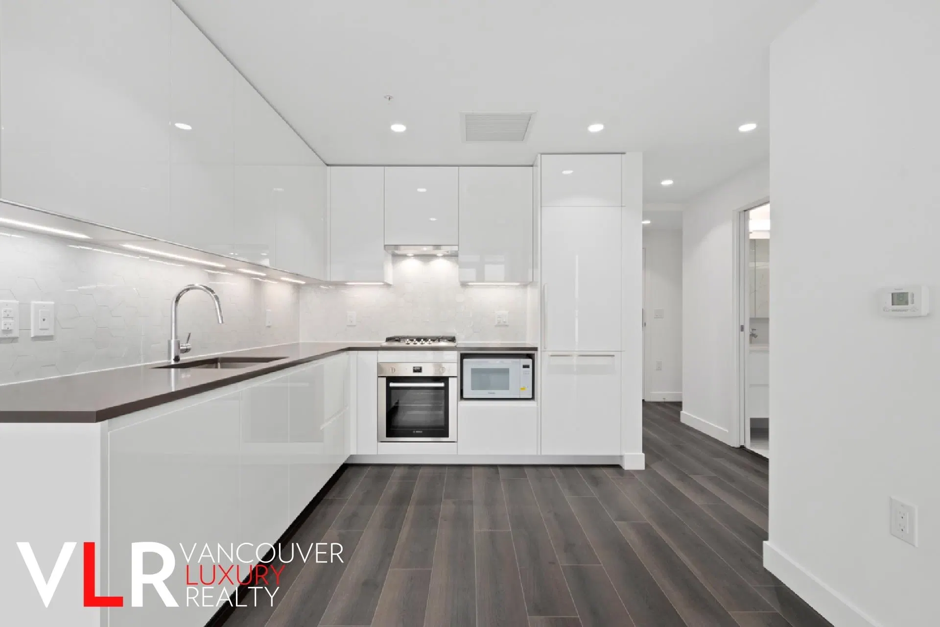 Photo 4 of 23 at #1206 – 8188 Fraser Street