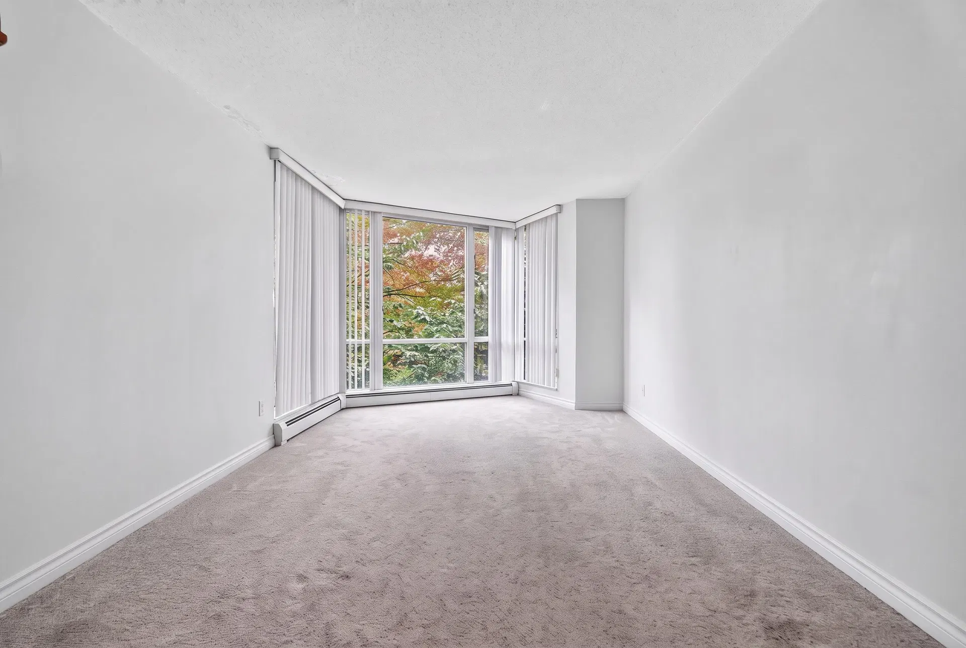 Photo 5 of 19 at TH108 – 1288 Marinaside Crescent