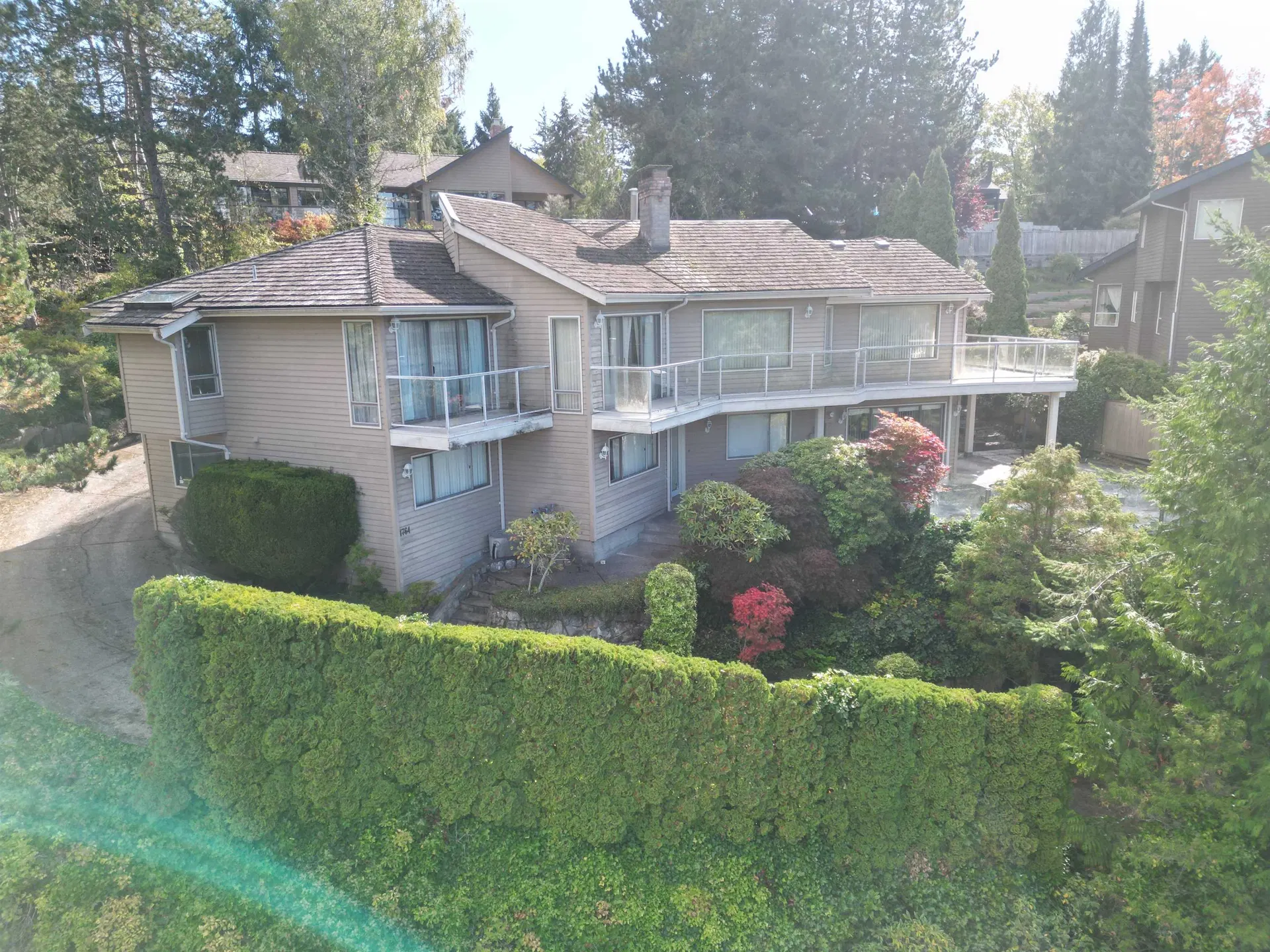 Photo 3 of 6 at 4764 Woodburn Road