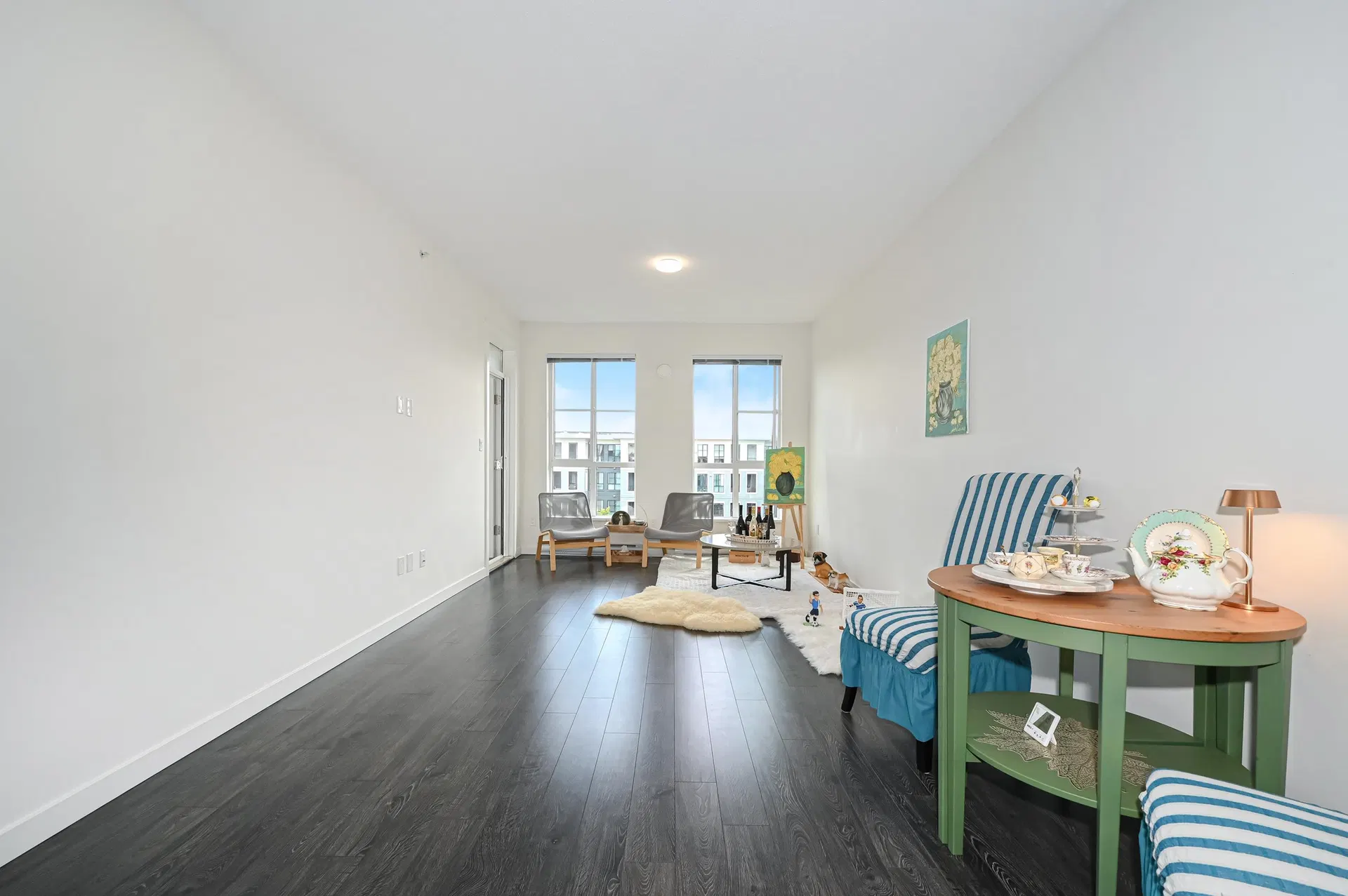 Photo 4 of 39 at #400 – 15138 34 Avenue
