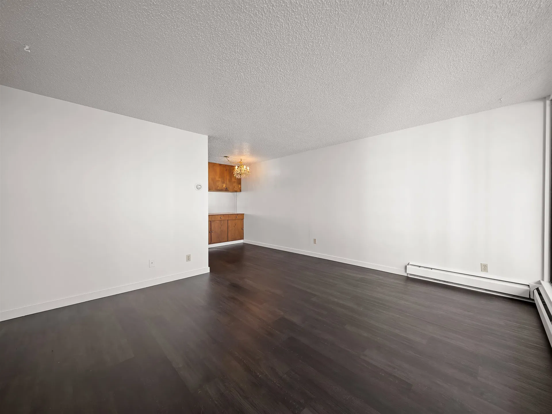Photo 3 of 34 at #503-504 – 1725 Pendrell Street