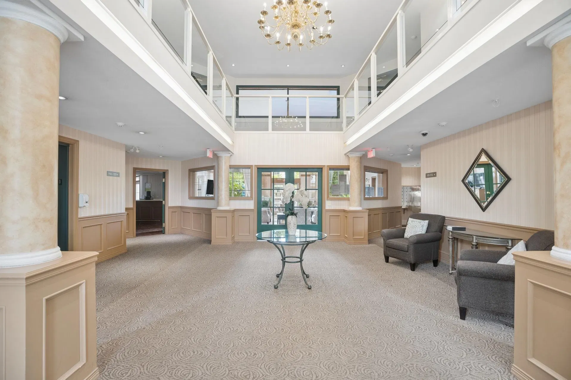 Photo 4 of 36 at #418 – 2995 Princess Crescent