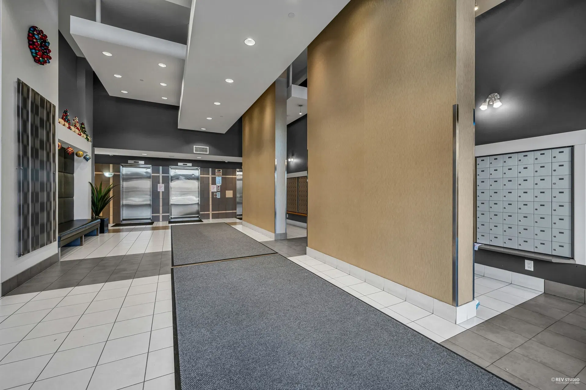 Photo 2 of 31 at #2702 – 5380 Oben Street