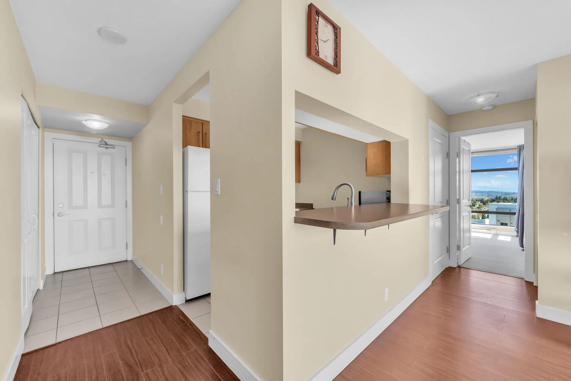 Photo 3 of 31 at #2702 – 5380 Oben Street