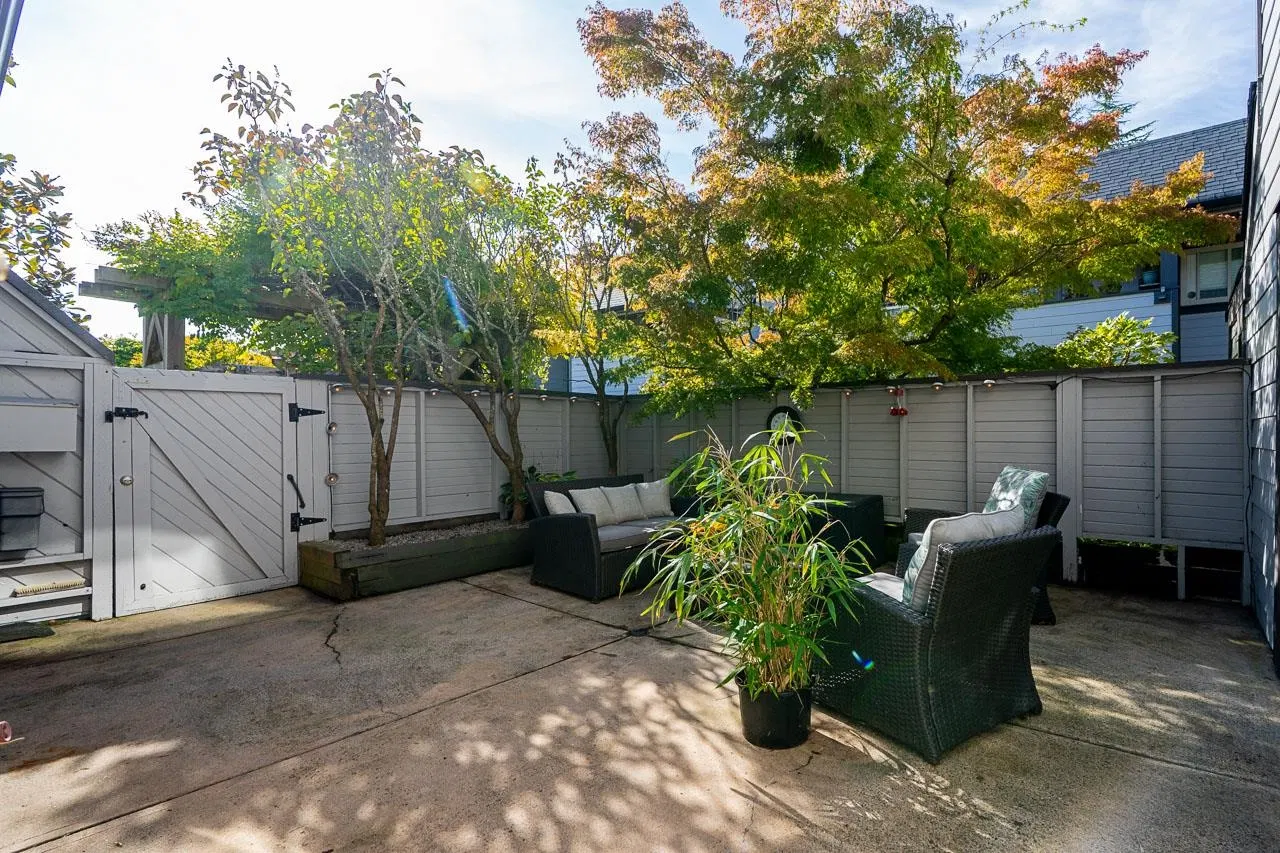 Photo 3 of 34 at #157 – 5421 10 Avenue