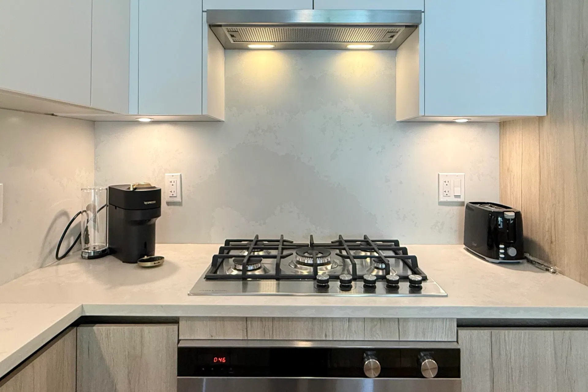 Photo 3 of 34 at #2-BDRM – 423 6th Street