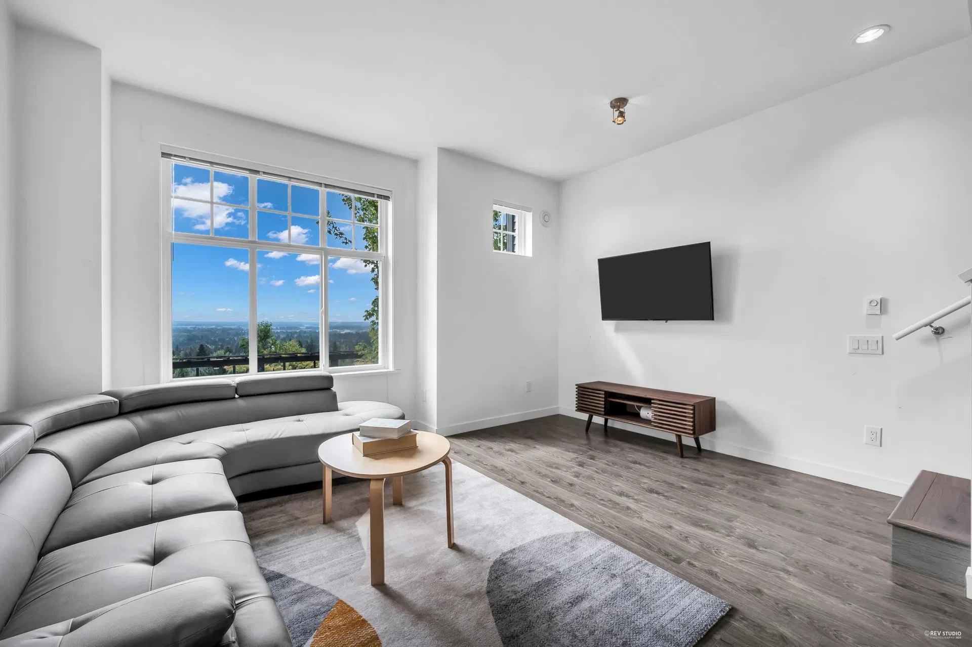Photo 2 of 27 at #80 – 1320 Riley Street
