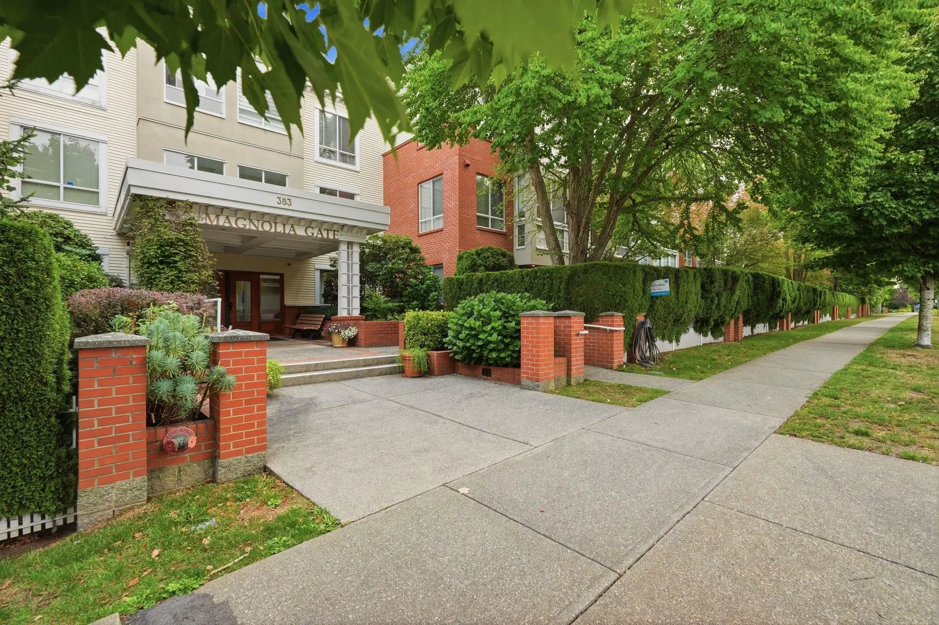 Photo 2 of 36 at #333 – 383 E 37th Avenue