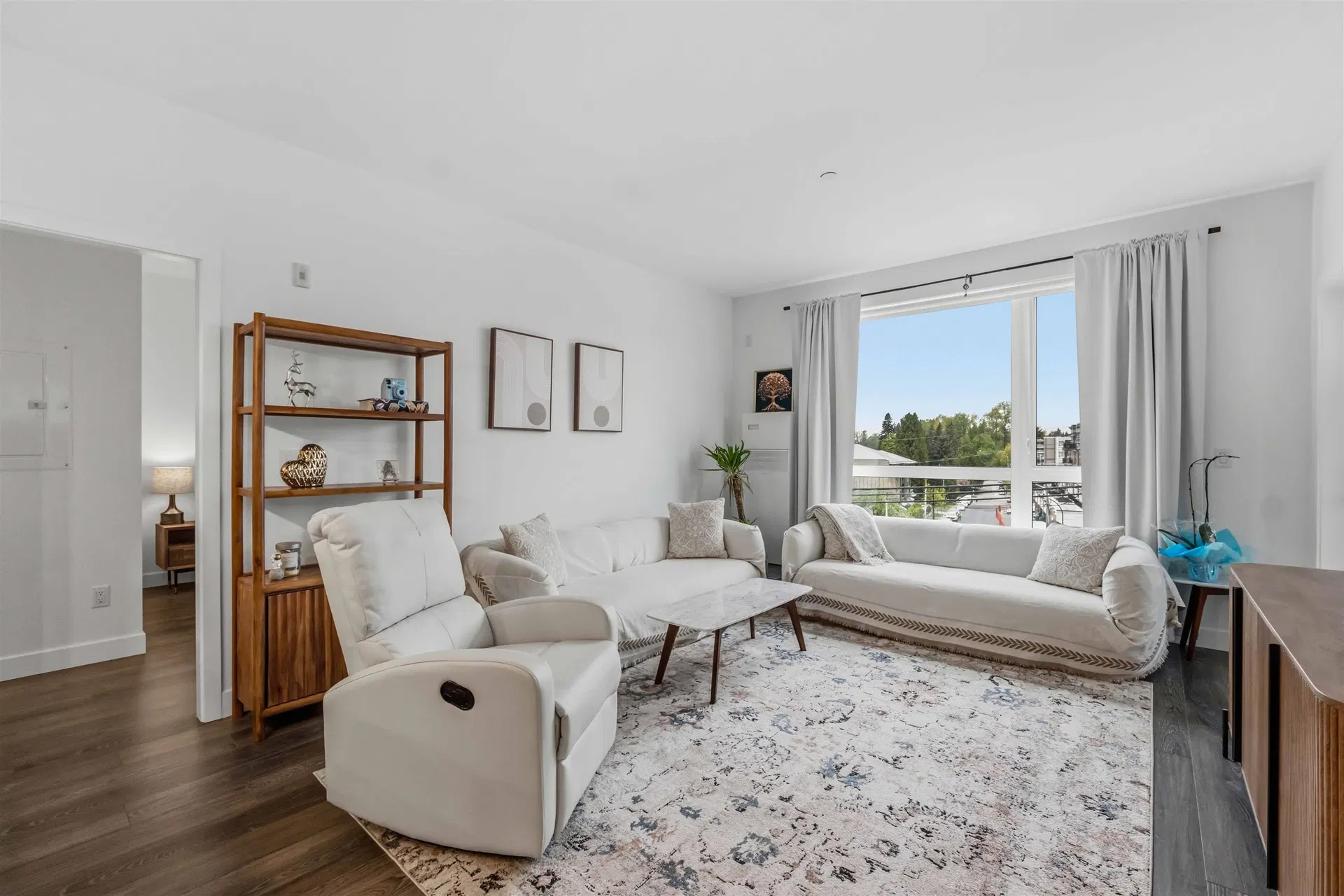 Photo 1 of 35 at #306 – 11718 224 Street