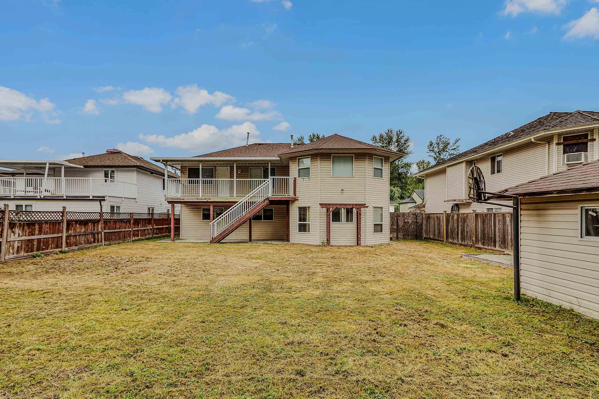 Photo 4 of 40 at 32878 Harwood Place
