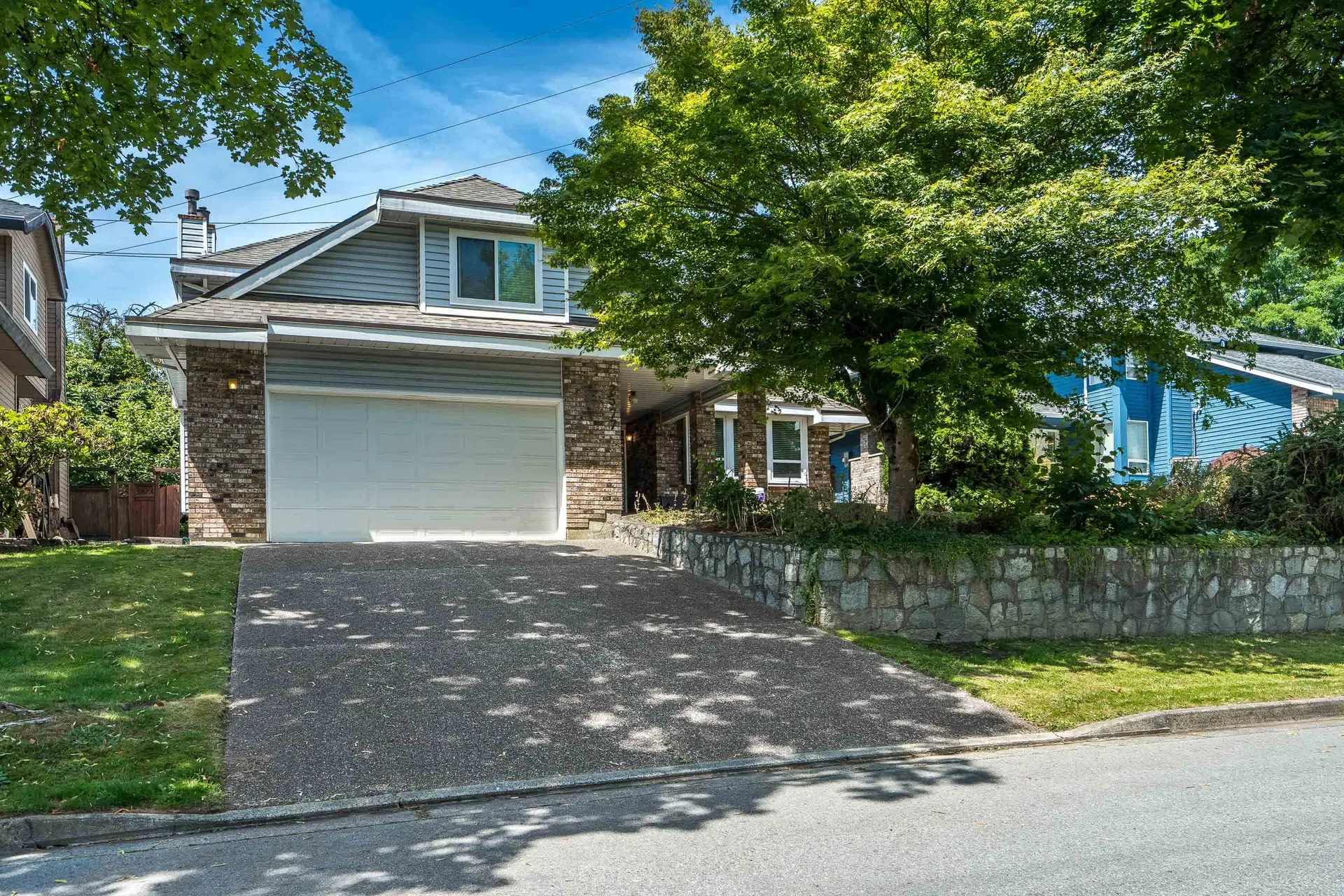 Photo 1 of 40 at 2577 Stoney Creek Place