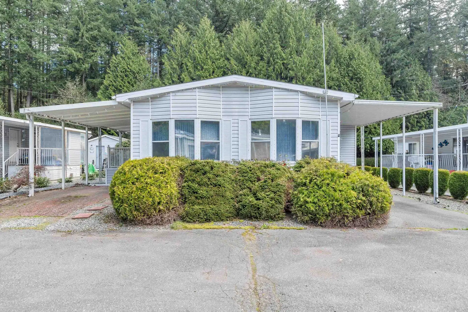 #242 – 20071 24 Avenue