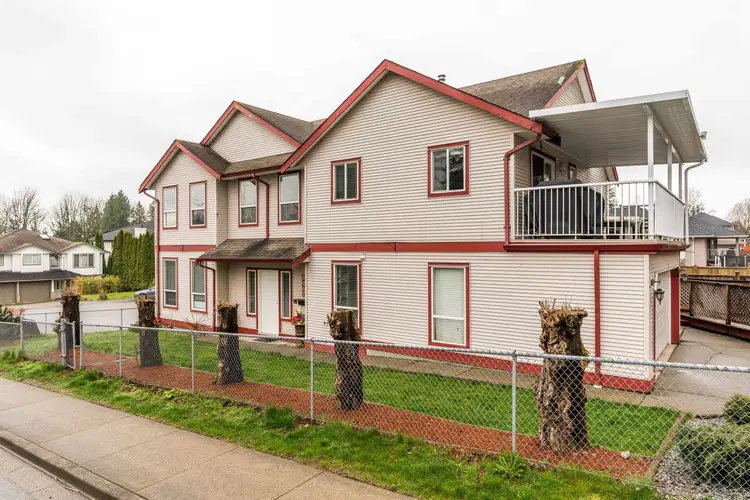 8067 Cedar Street