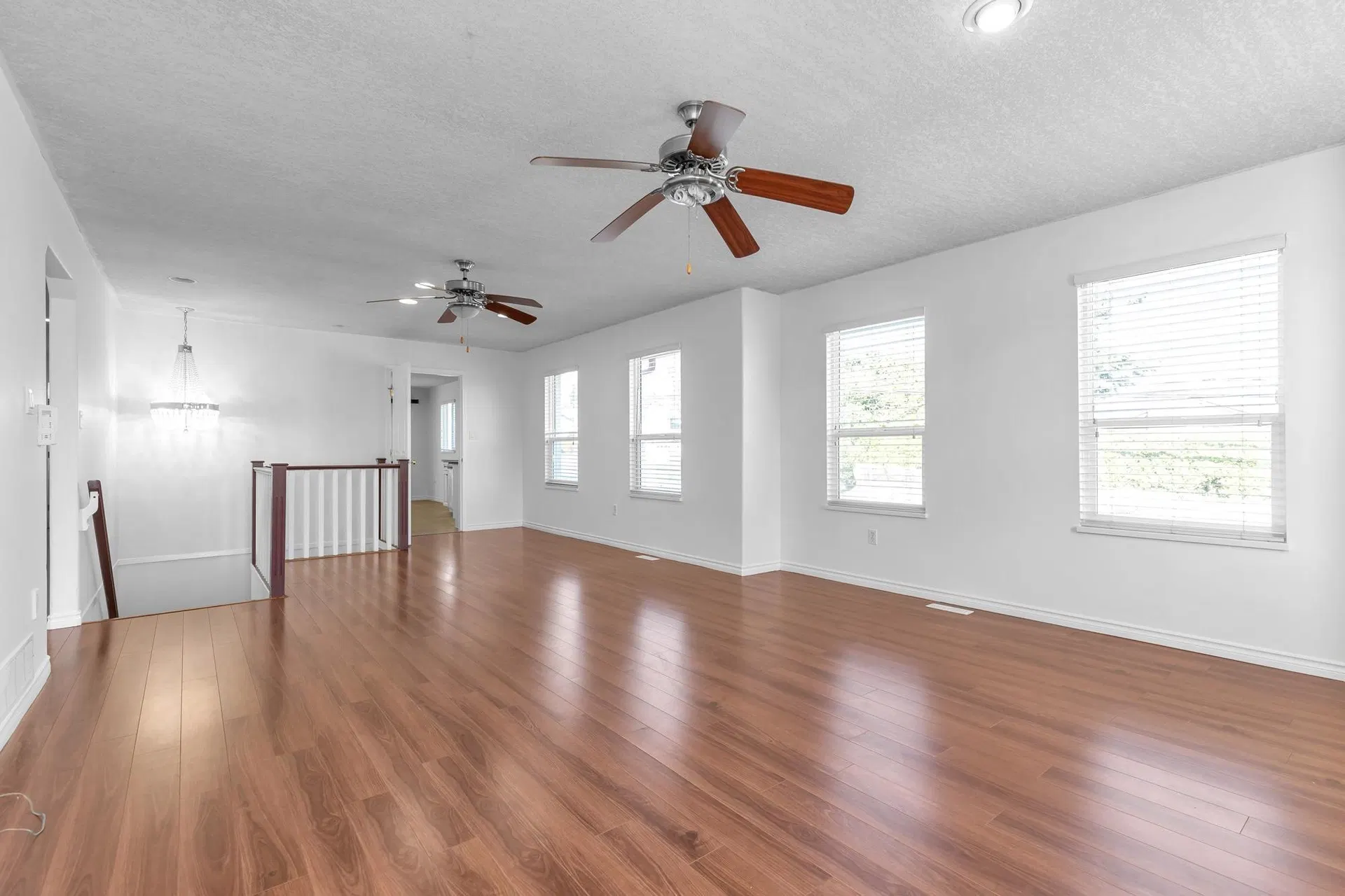 Photo 5 of 18 at 8067 Cedar Street