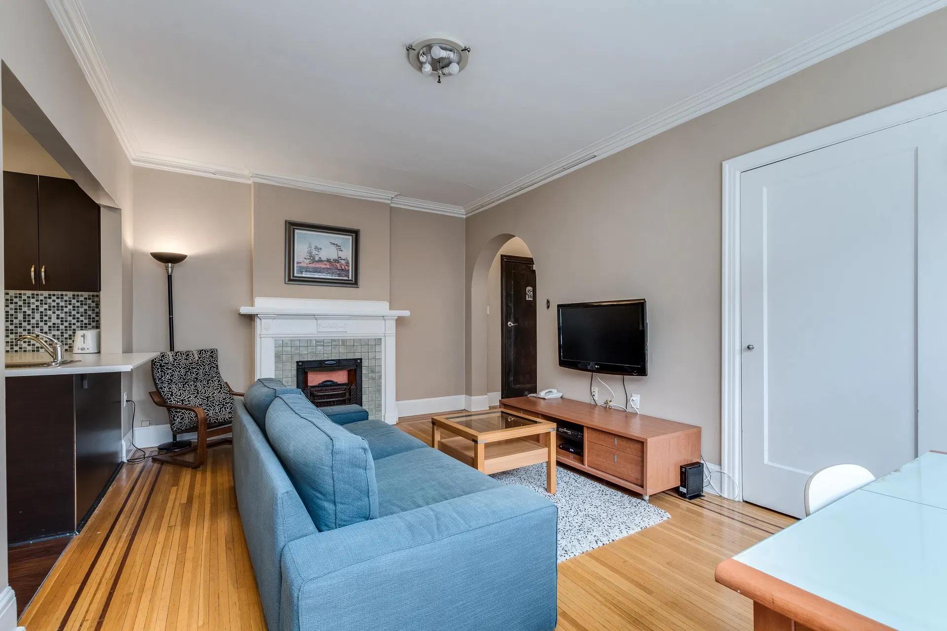 Photo 1 of 20 at #11 – 935 Jervis Street