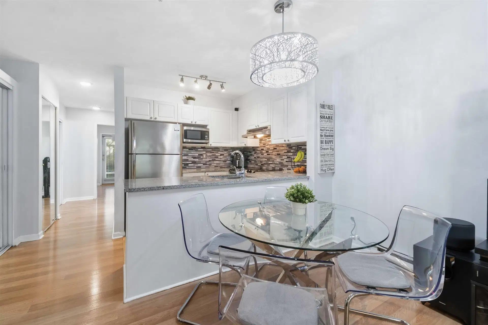 #13 – 6577 Southoaks Crescent