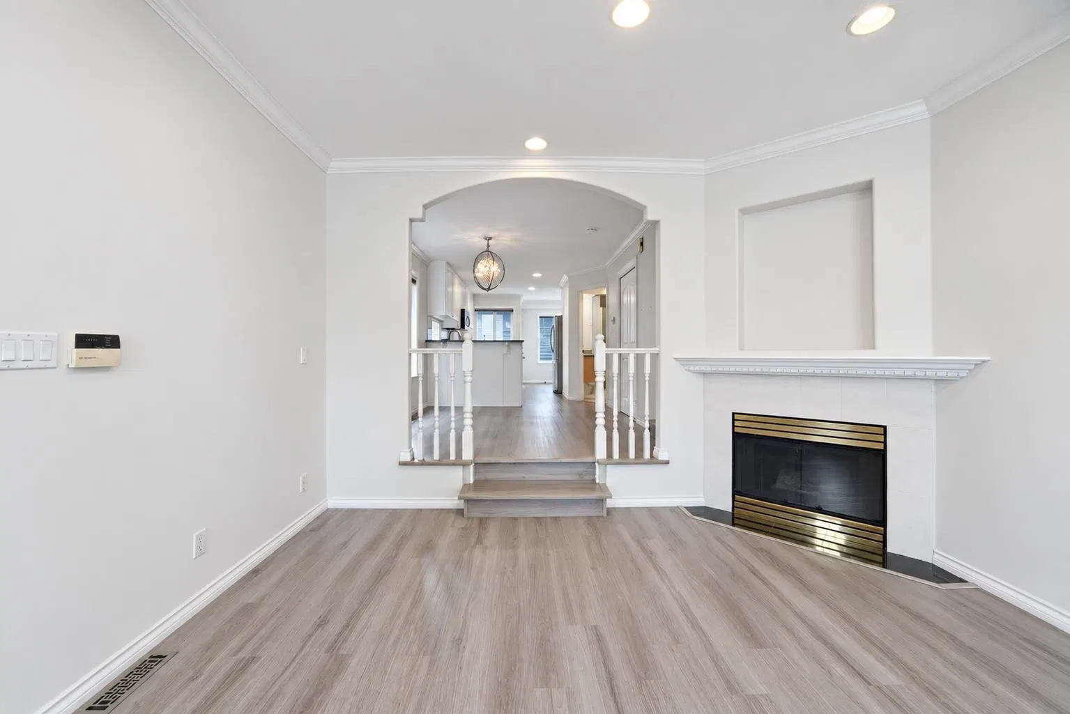 Photo 5 of 39 at 5408 Norfolk Street