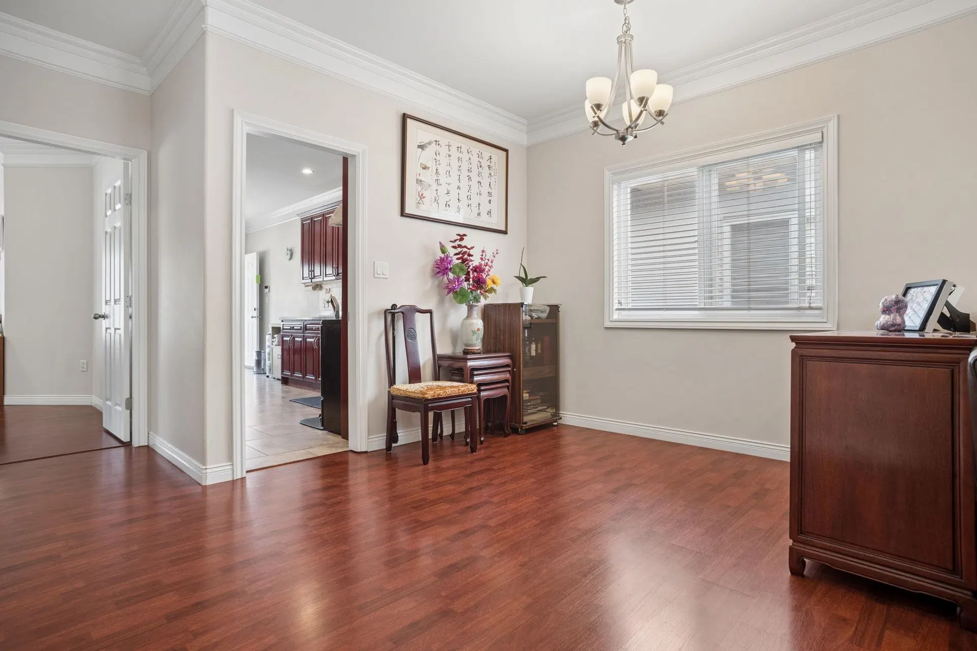 Photo 4 of 18 at 7487 Rosewood Street