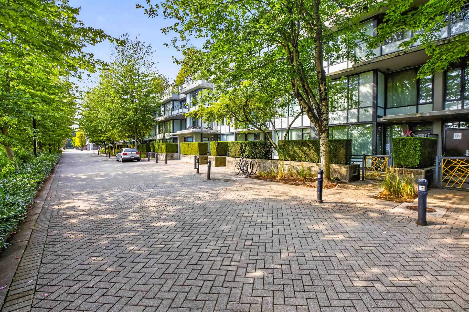 Photo 3 of 39 at #635 – 9009 Cornerstone Mews