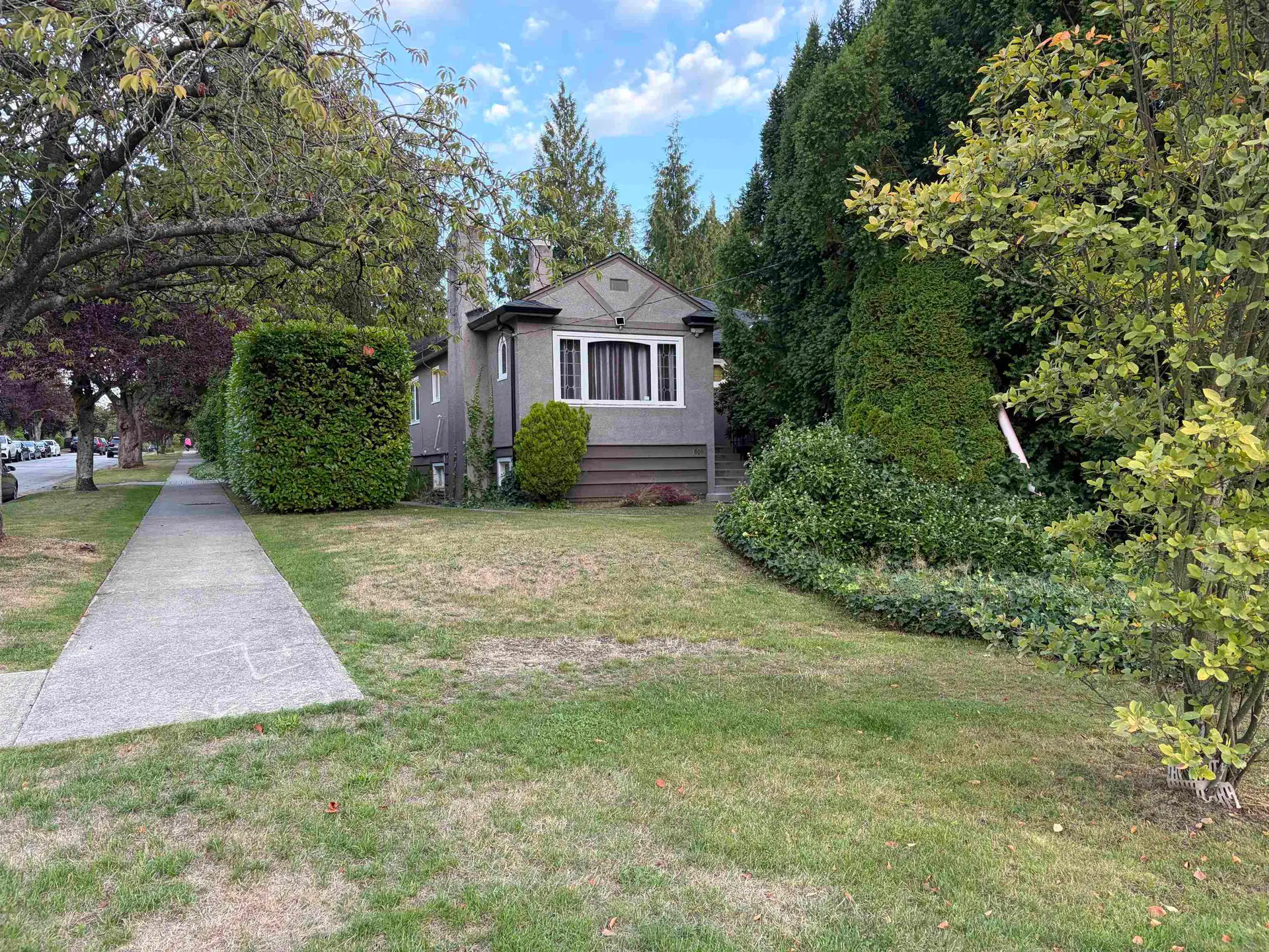 7606 Angus Drive