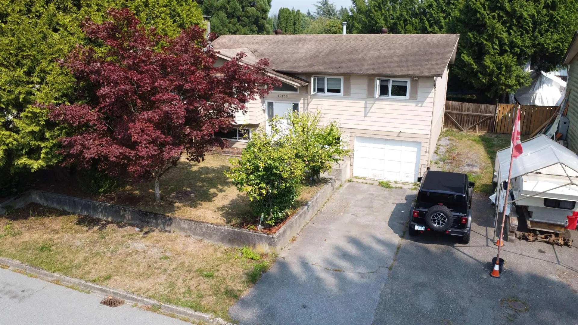 Photo 3 of 26 at 12130 Greenwell Street Street